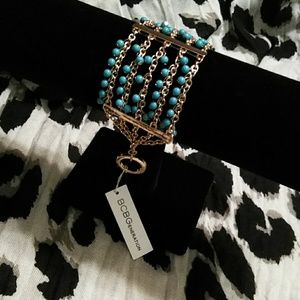 💥FINAL SALE💥 BCBG Bracelet
